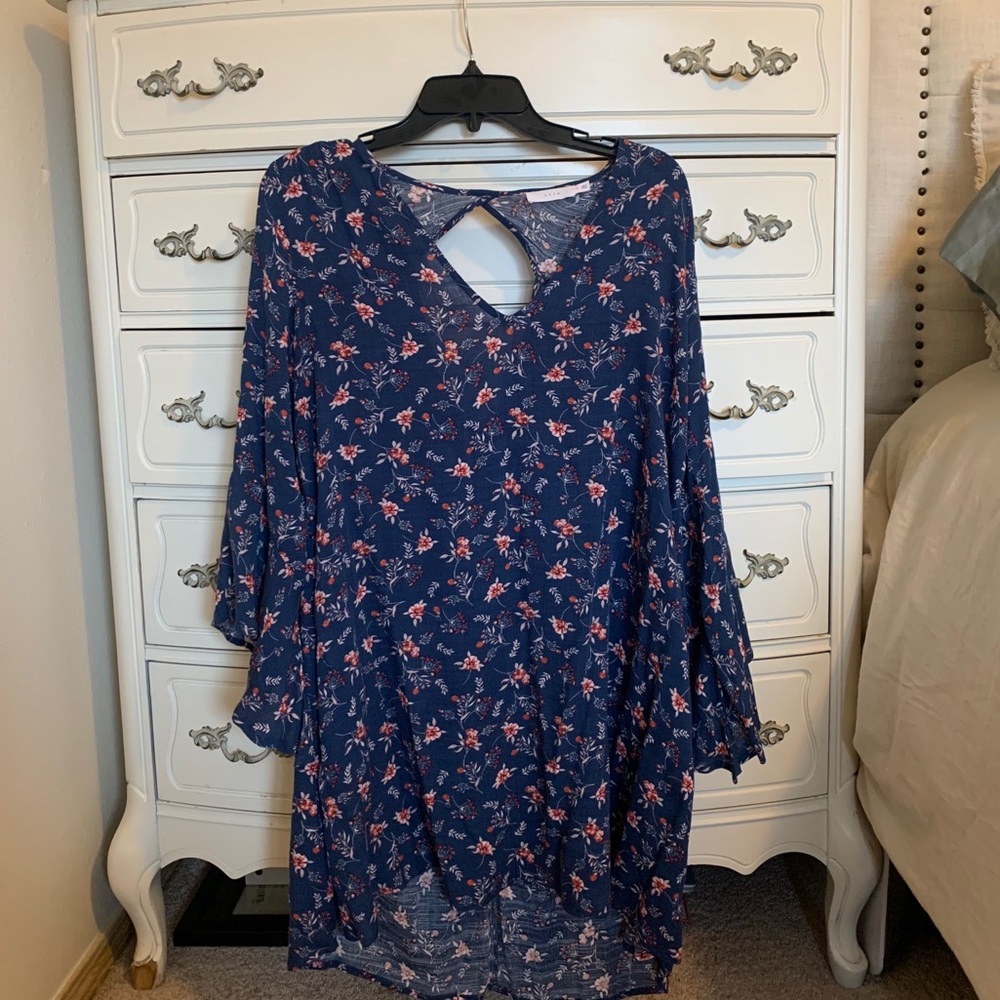 Long sleeve dress